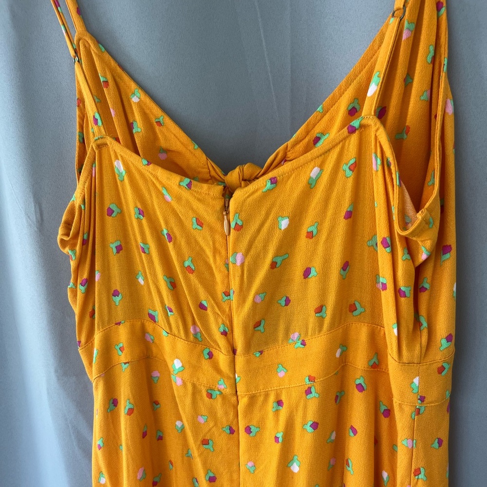 NWT Floral Retro Knot Front Cut Out Midi Sun Dress- Small - Picture 6 of 10